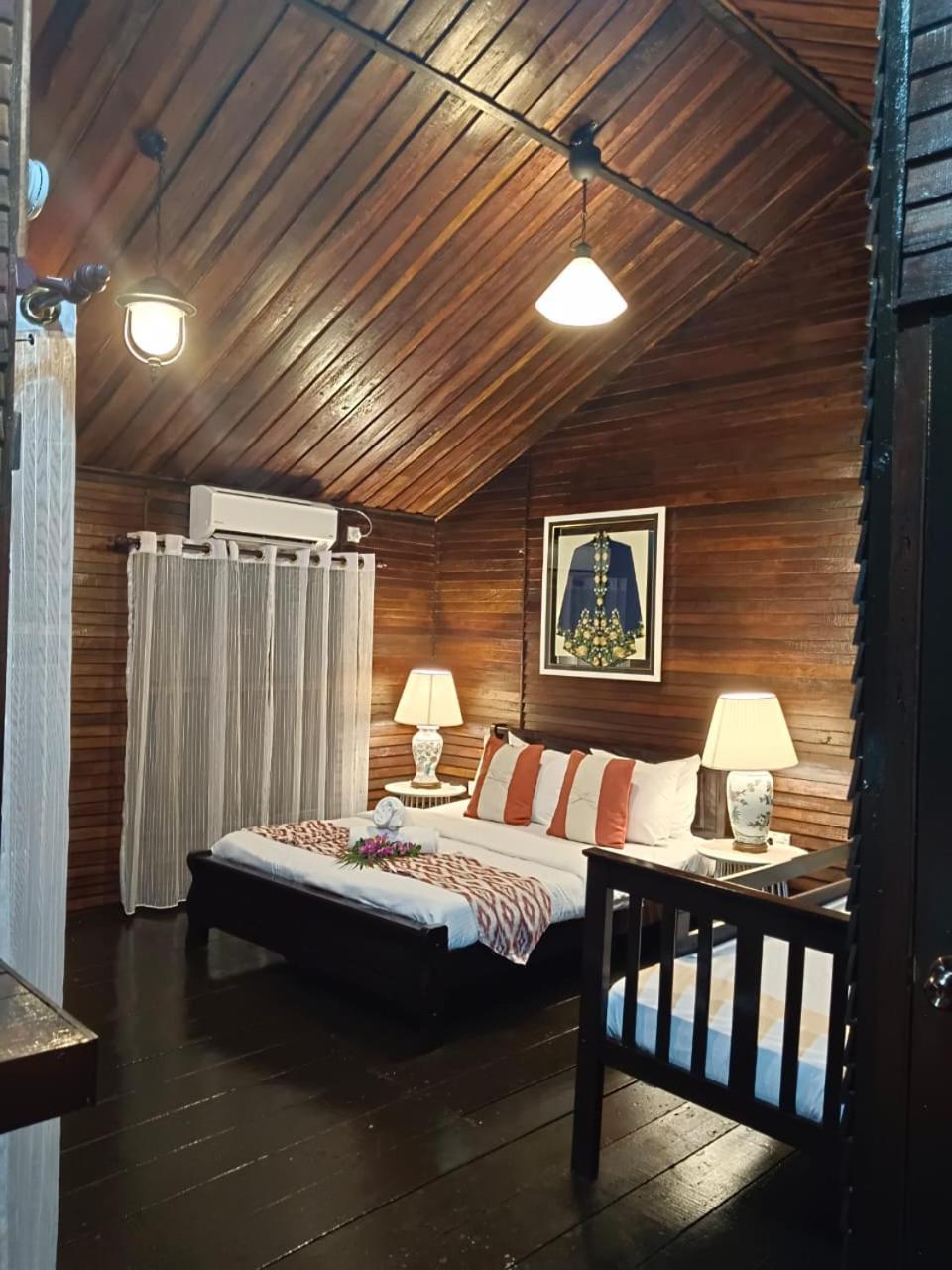 Melina Beach Resort Kampung Genting Екстер'єр фото